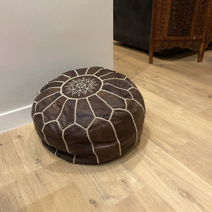 Marokkanischer brauner Sitzhocker aus Naturleder