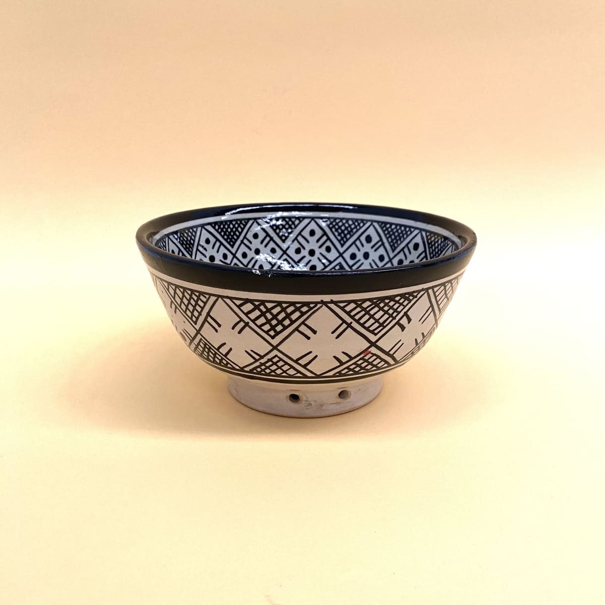 Schwarz-weiße arabische Salatschüssel im Berber-Stil, 18 cm