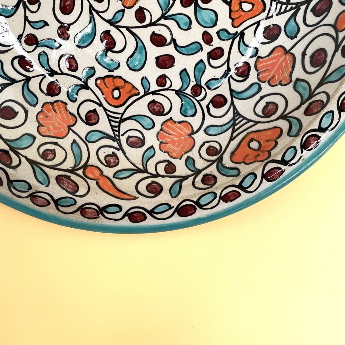 Arabischer Keramikteller mit Blumenmuster, 40 cm