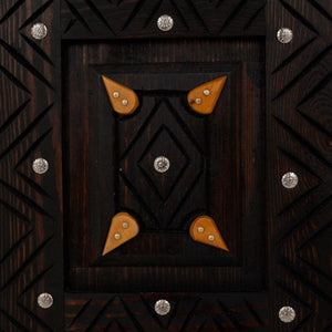 Mesa árabe auxiliar de madera y hueso